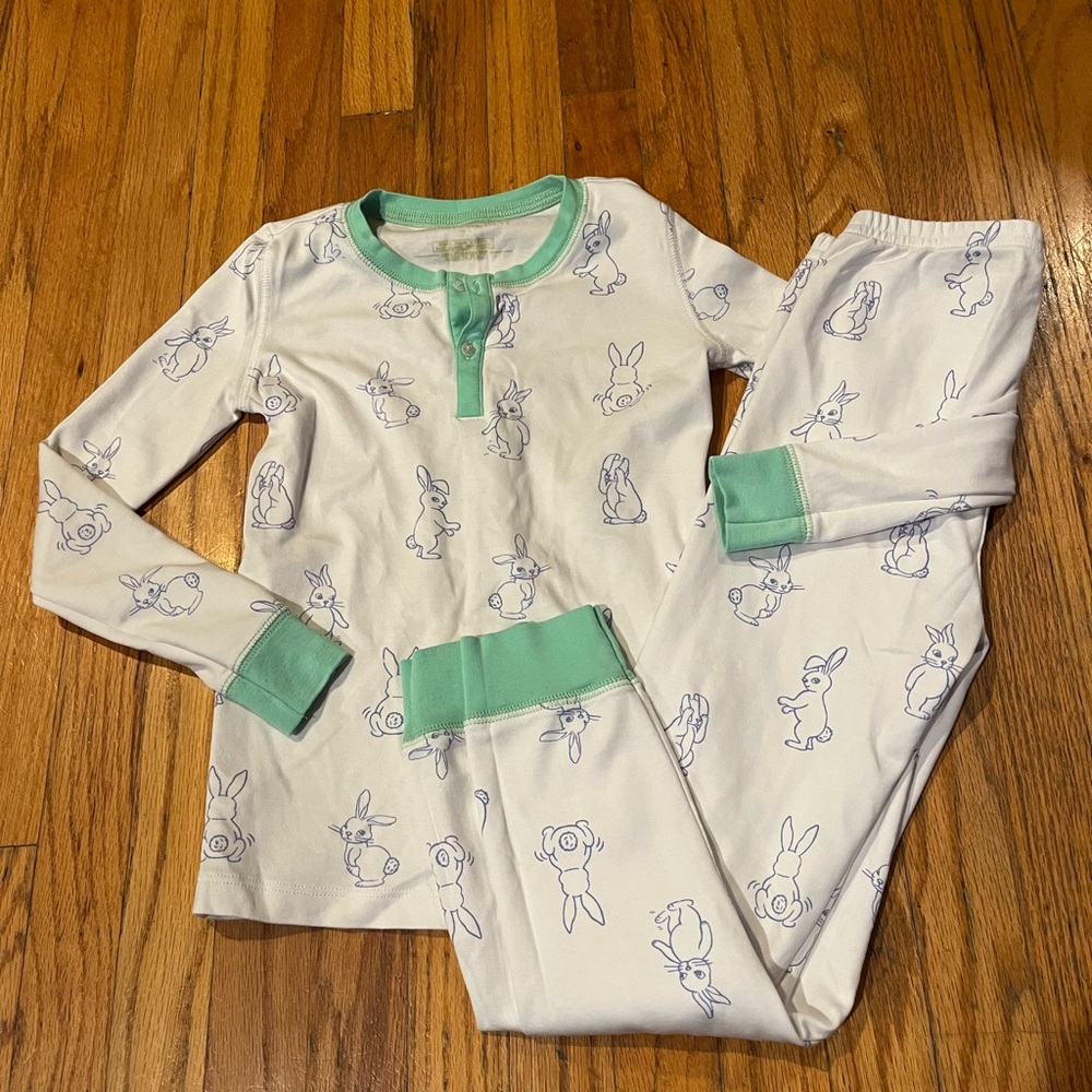 The Beaufort Bonnet Company White and Green Pajama Set